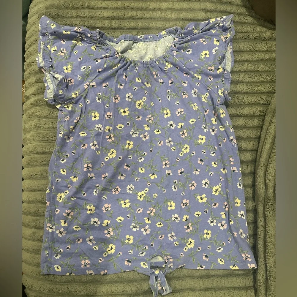 The Children’s Place Floral Top. Size 14